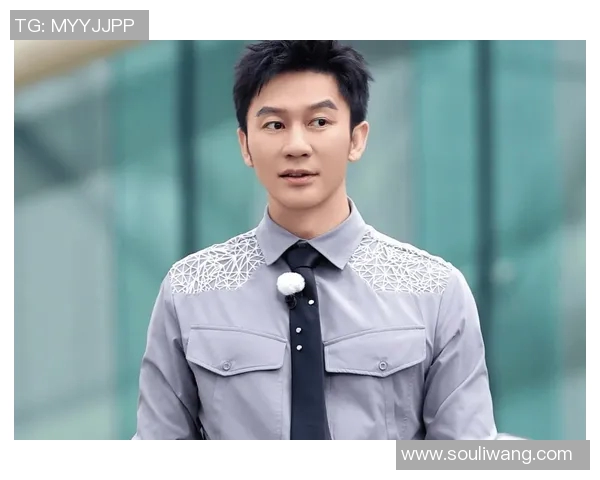 哈维西蒙斯：从天才少年到足球场上的璀璨明星之路揭秘